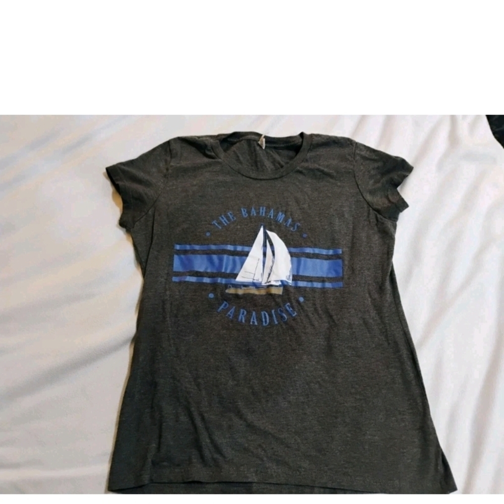 Bahamas Paradise Gray Women's Short Sleeve Tee
